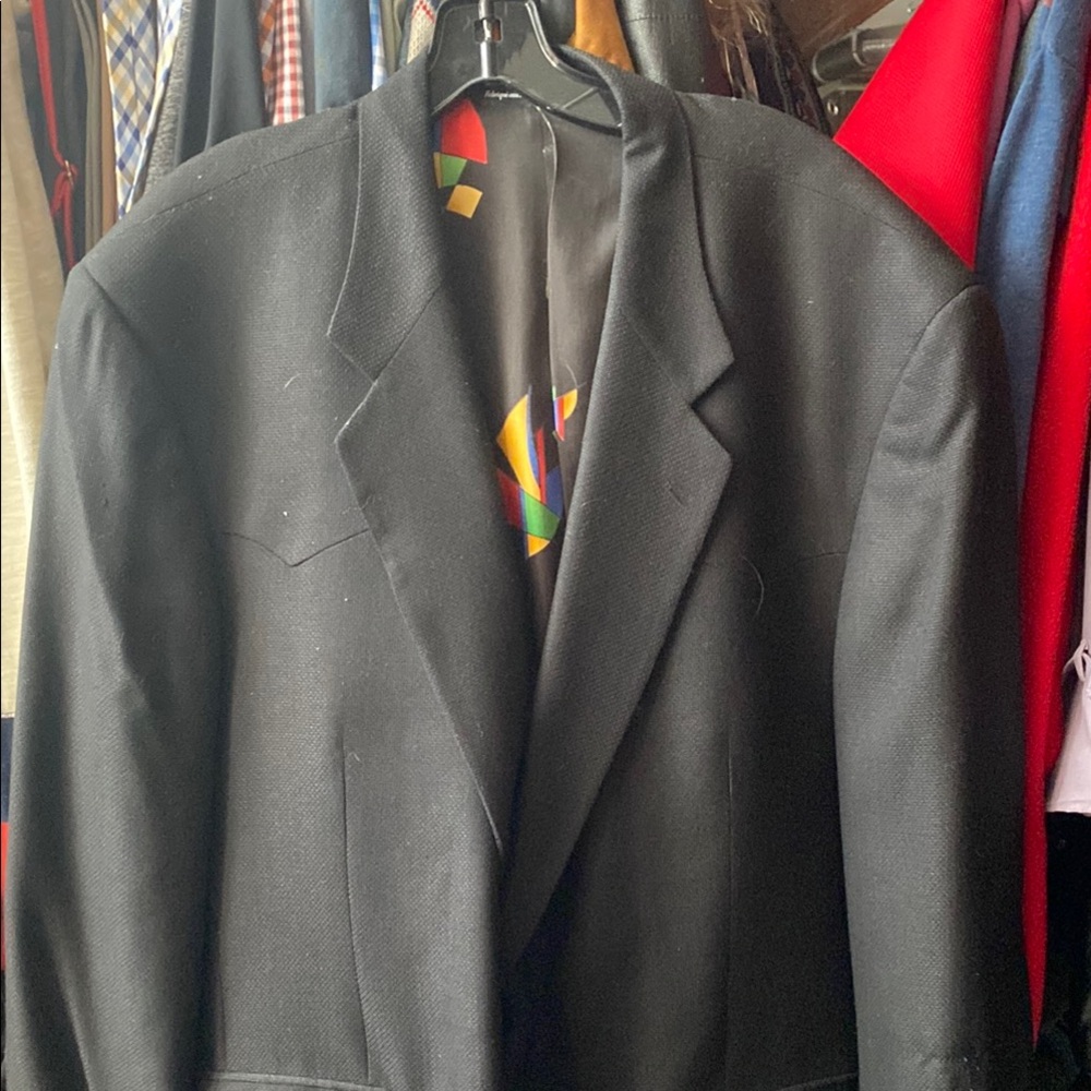 Black Sport Coat with Textured Fabric and Classic Lapel